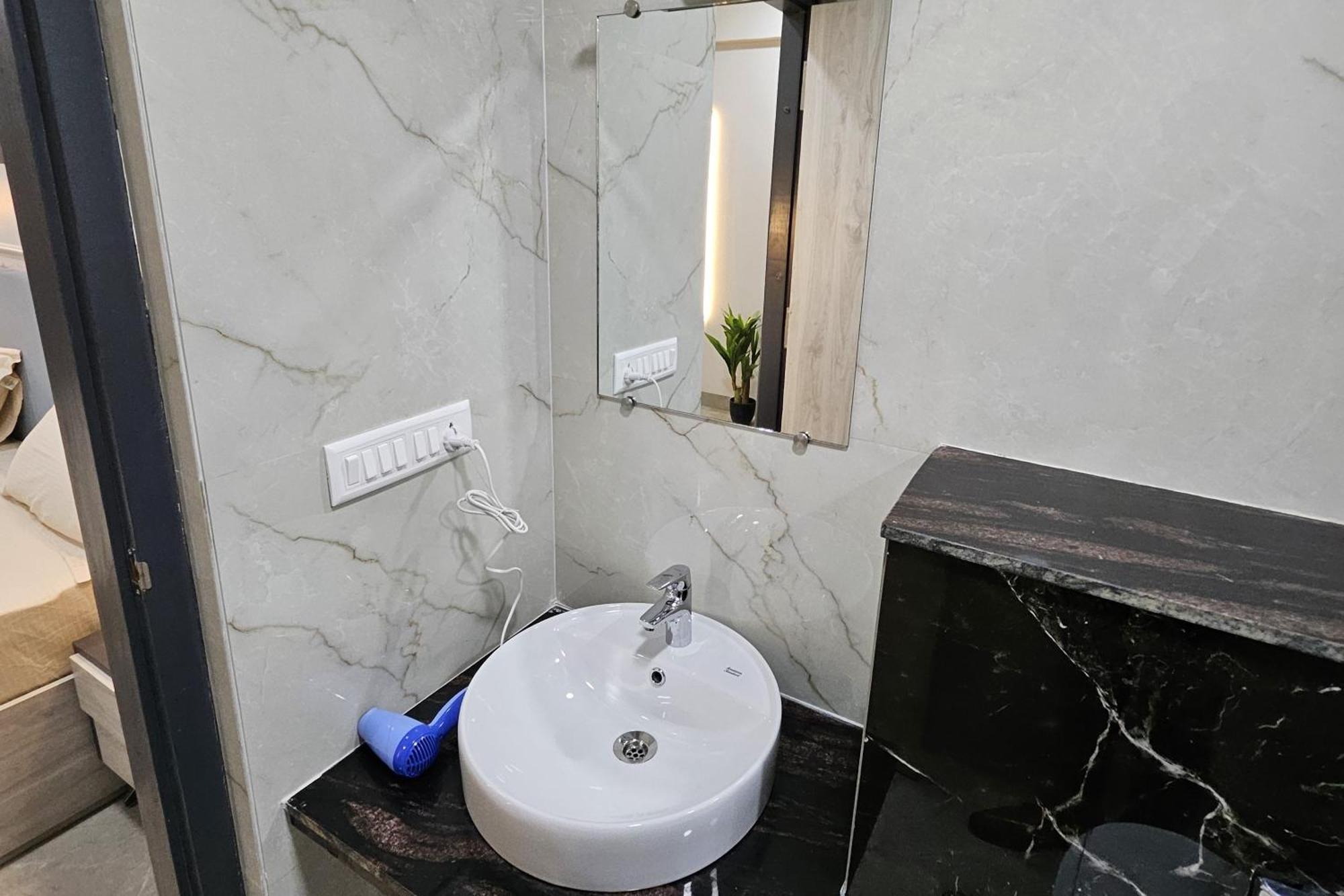 Urban Suites By Blusalzz, Jaipur - Rajasthan Buitenkant foto