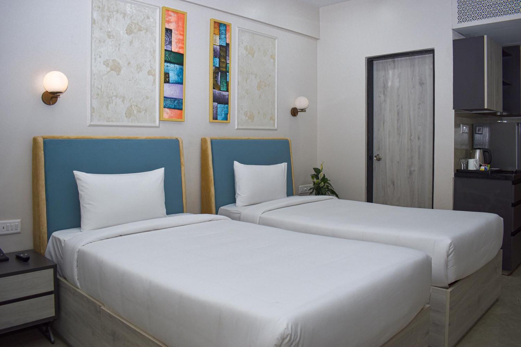 Urban Suites By Blusalzz, Jaipur - Rajasthan Buitenkant foto